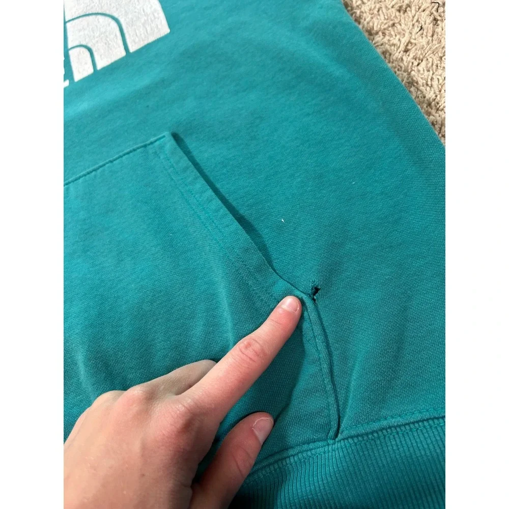 The North Face Mens Pullover Hoodie Teal Hiking Outdoors Sweatshirt Gorpcore M